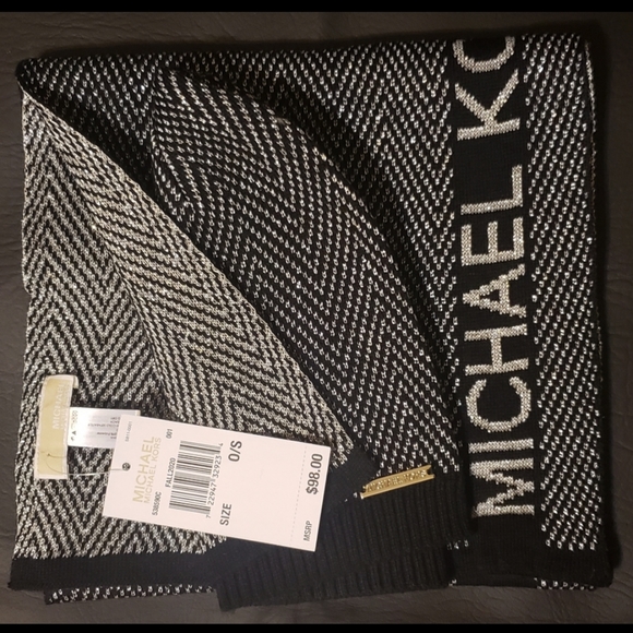 Gold Box -Michael Kors Women's Hat & Scarf Sets - Picture 3 of 4